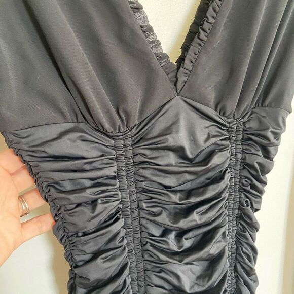 Tiger Mist Magnolia Ruched Bodycon Mini Dress Black Small - Picture 4 of 10
